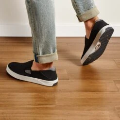 OluKai Lae‘ahi - Black 11 OluKai Lae‘ahi - Black -Olukai 10443 4040 102 M Lae ahi BlkBlk Web Opt