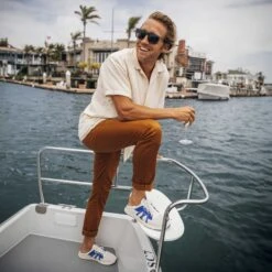 OluKai Holo - Bright White / Cobalt 17 OluKai Holo - Bright White / Cobalt -Olukai 10513 WB5R 102 Holo