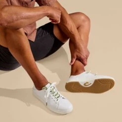 OluKai Lae‘ahi Pili - White / Aloha -Olukai 10523 4RHA 102 M LAE AHIPILI WhiteAloha d2ca0047 7de1 43bb 88cc 04381b435c50