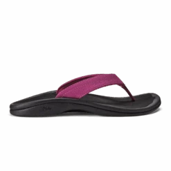 OluKai ‘Ohana - Orchid Flower / Black