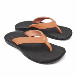 OluKai ‘Ohana - Shell Coral / Black -Olukai 20110 VL40 003 W Ohana ShellCoralBlk