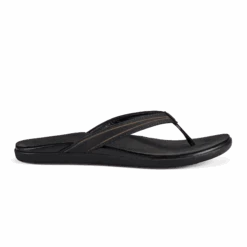 OluKai ‘Aukai - Black