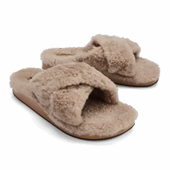 OluKai Hila Heu - Tan 10 OluKai Hila Heu - Tan -Olukai 20489 3434 003 W Hila Heu Tan