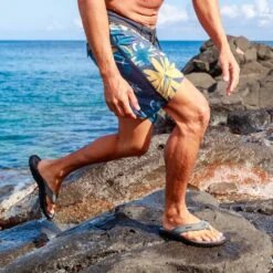 OluKai ‘Ohana - Stone -Olukai Ohana Stone galleryimage 05 45bd78ea 94b1 4963 af5e 2098eef5bd23