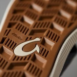 OluKai Ulele - Trench Blue / Aloha 14 OluKai Ulele - Trench Blue / Aloha -Olukai Ulele Trb4